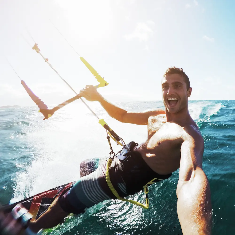 viajes de kitesurf en grupo para aprender y progresar