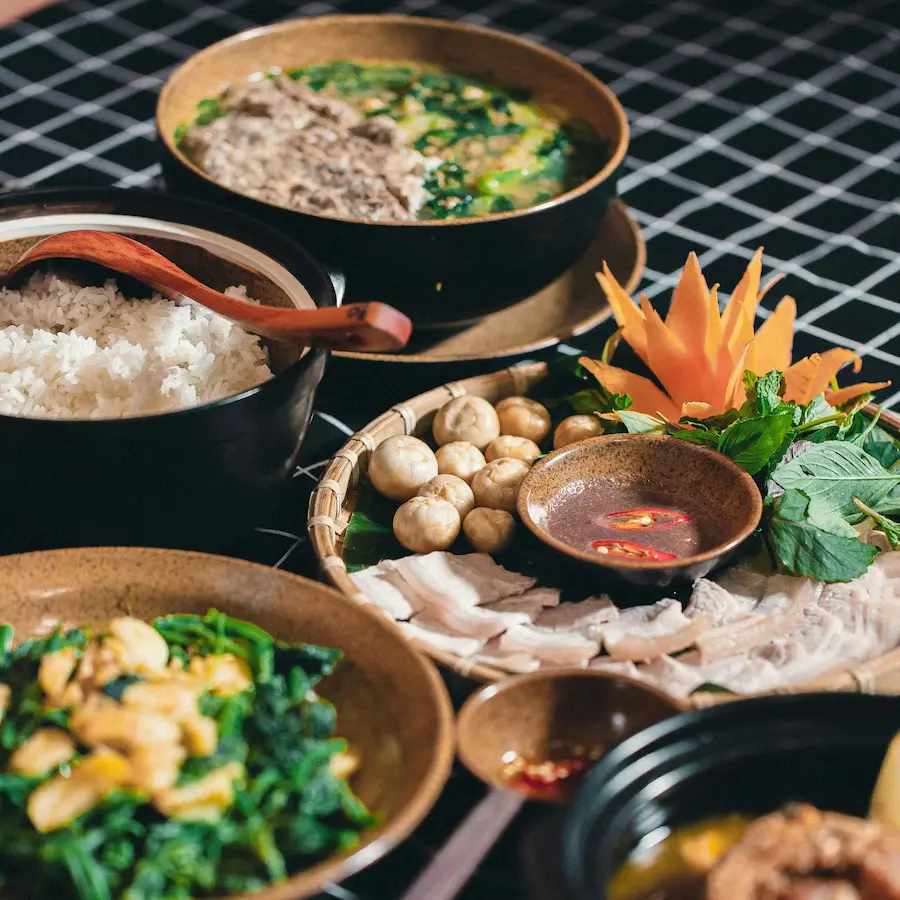 Viaje en grupo de kitesurf a vietnam gastronomía vietnamita